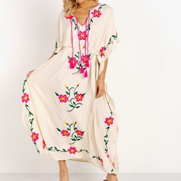 Spell Sayulita Embroidered Kaftan S/M - Picture 1 of 6